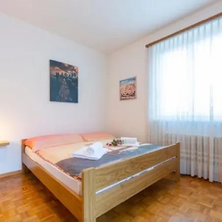 Casa Campiscioni Apartment *